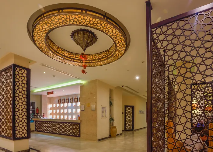 Royal Star - Couples And Families Only אתר נופש 4*