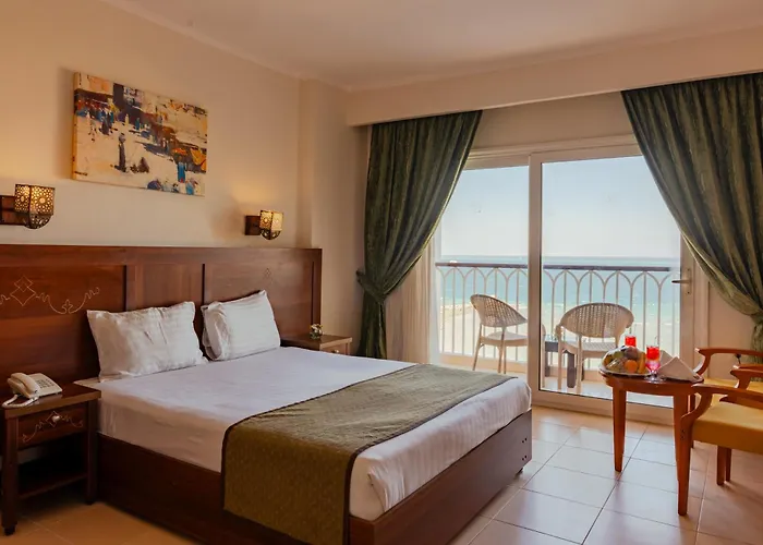 Royal Star - Couples And Families Only אתר נופש 4*