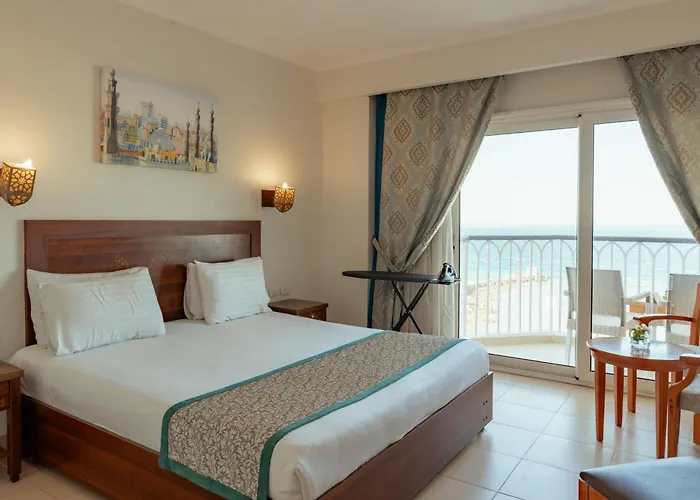 אתר נופש Royal Star - Couples And Families Only 4*