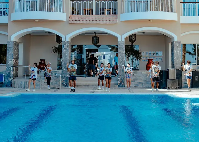 Royal Star - Couples And Families Only 4* הורגהדה