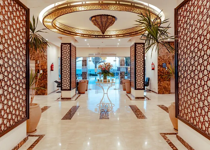 Royal Star - Couples And Families Only אתר נופש 4*